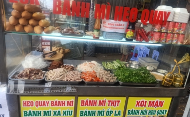 TỦ BÁN BÁNH MÌ